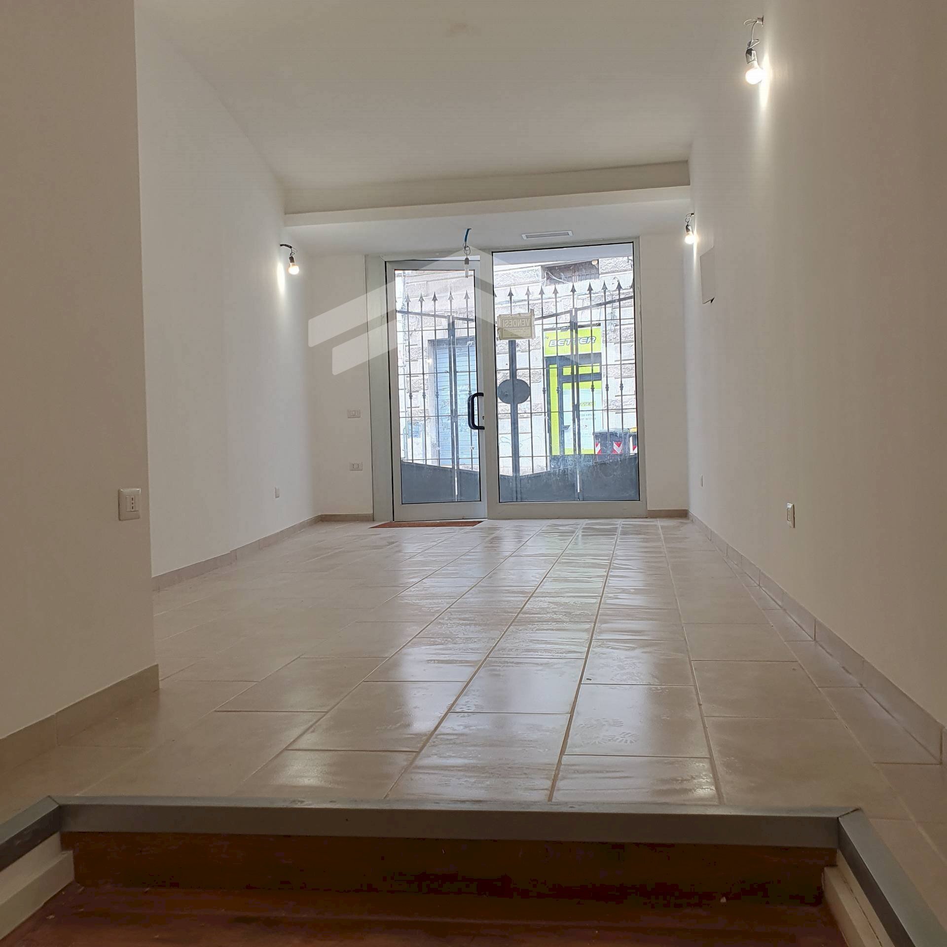 Foto 1 - Locale Commerciale Via Ferrari, Campobasso - foto 1