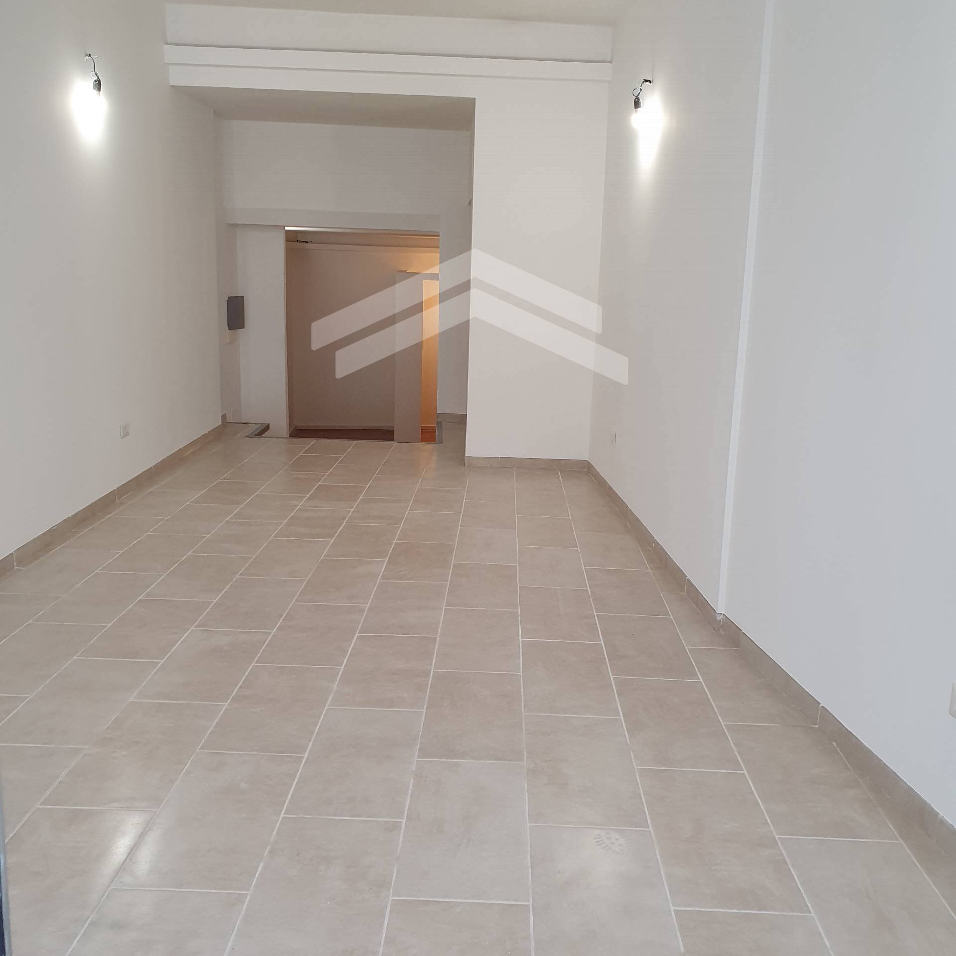 Foto 2 - Locale Commerciale Via Ferrari, Campobasso - foto 2