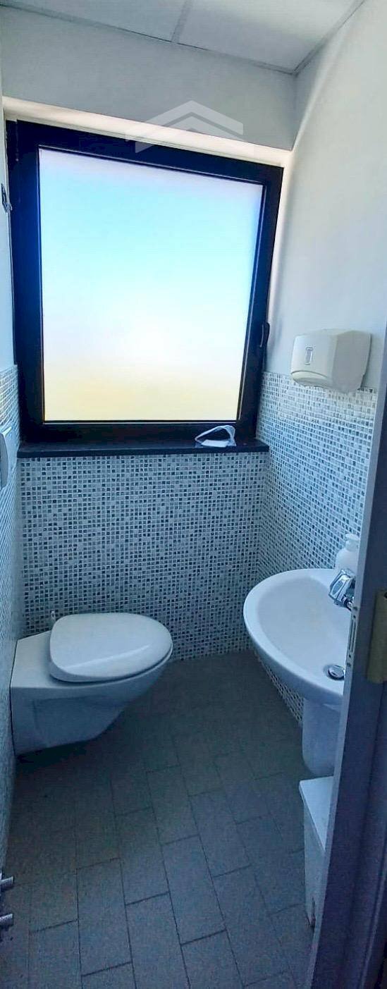 Foto 3 - Commercial Premises Via Arturo Giovannitti, Campobasso - photo 3