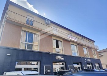 Foto 1 - Locale Commerciale Via Benedetto Croce
 
1, Campobasso - foto 1