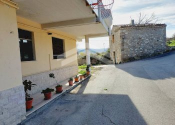 Foto 24 - Locale Commerciale Guardialfiera - foto 24