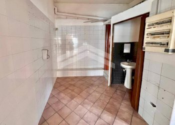 Foto 9 - Locale Commerciale Via Mons. Bologna, Campobasso - foto 9