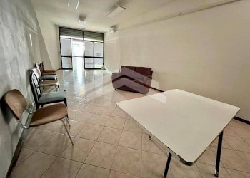 Foto 2 - Locale Commerciale Via Garibaldi, Campobasso - foto 2