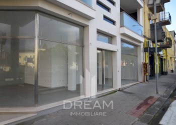 Foto 1 - Locale Commerciale Via Santa Maria Chiara, Cagliari - foto 1