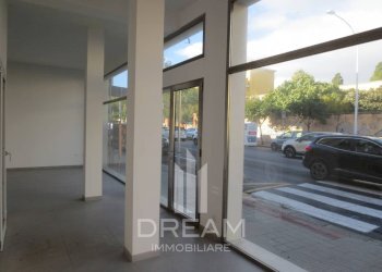 Foto 2 - Locale Commerciale Via Santa Maria Chiara, Cagliari - foto 2