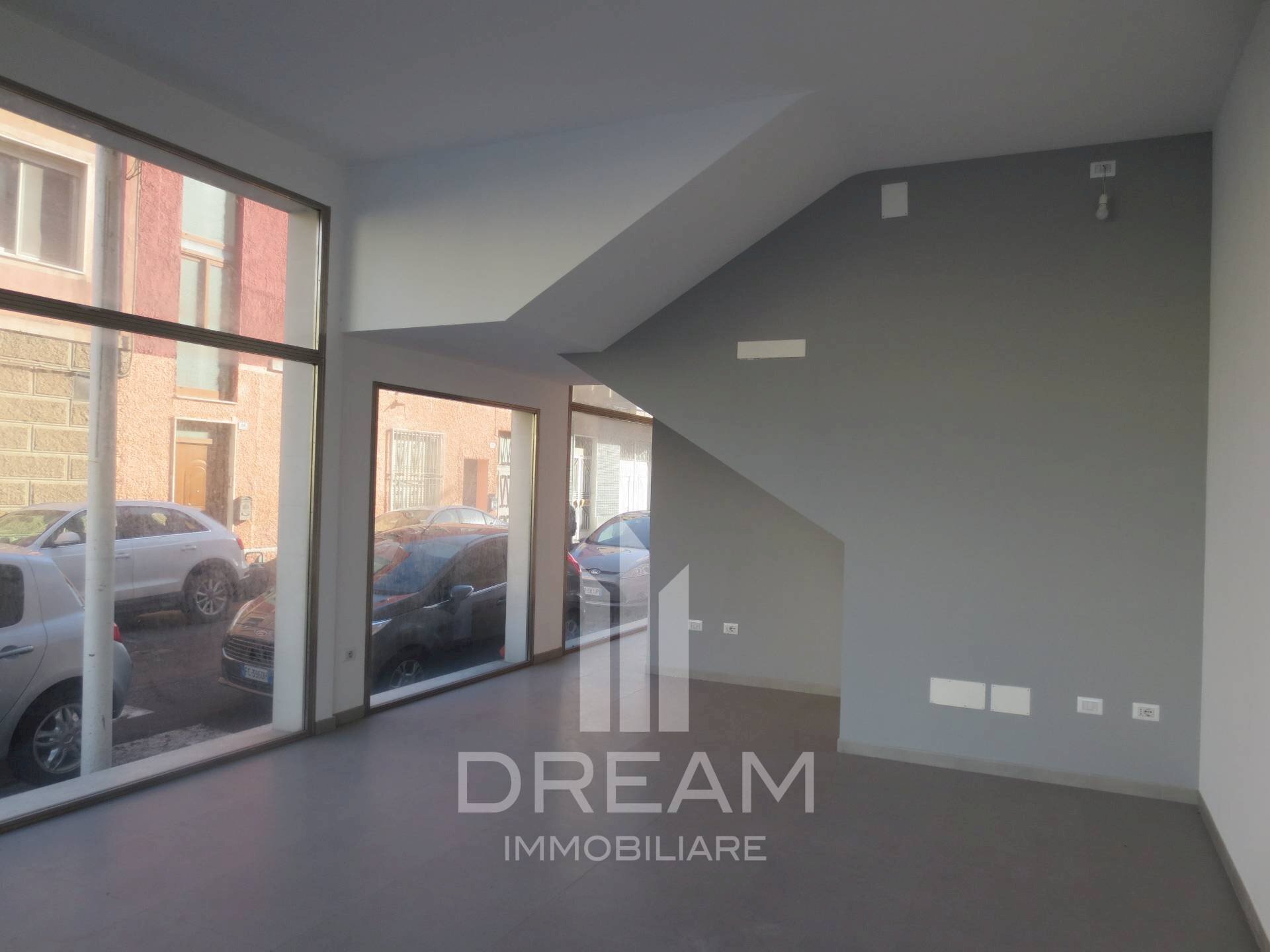 Foto 3 - Commercial Premises Via Santa Maria Chiara, Cagliari - photo 3