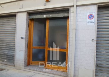 Foto 9 - Locale Commerciale via Ruggero Leoncavallo, Quartu Sant'Elena - foto 9