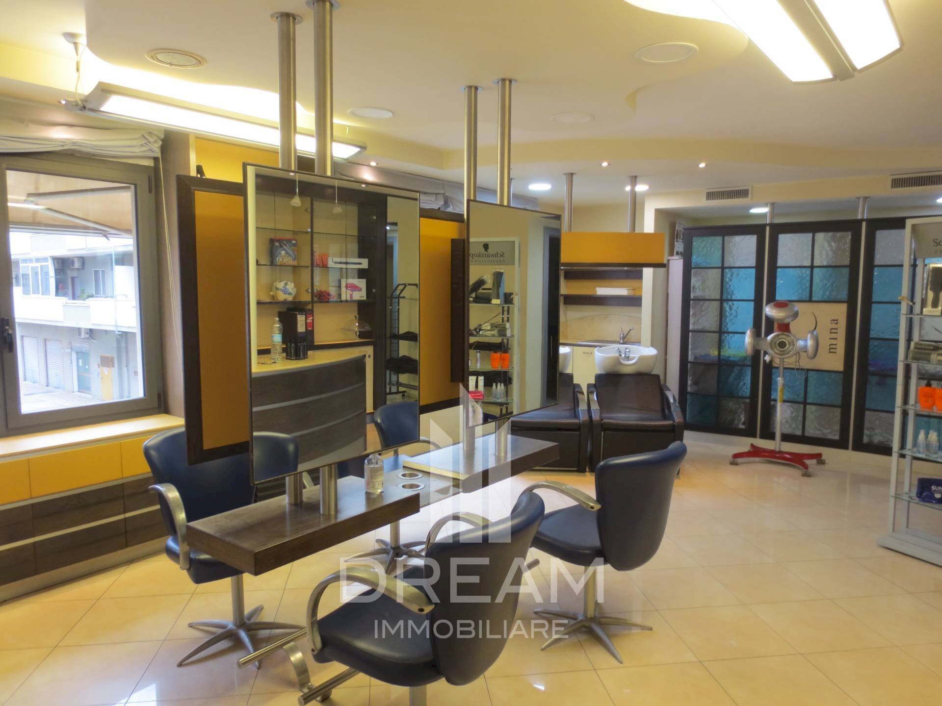 Foto 2 - Laboratory viale Colombo, Quartu Sant'Elena - photo 2