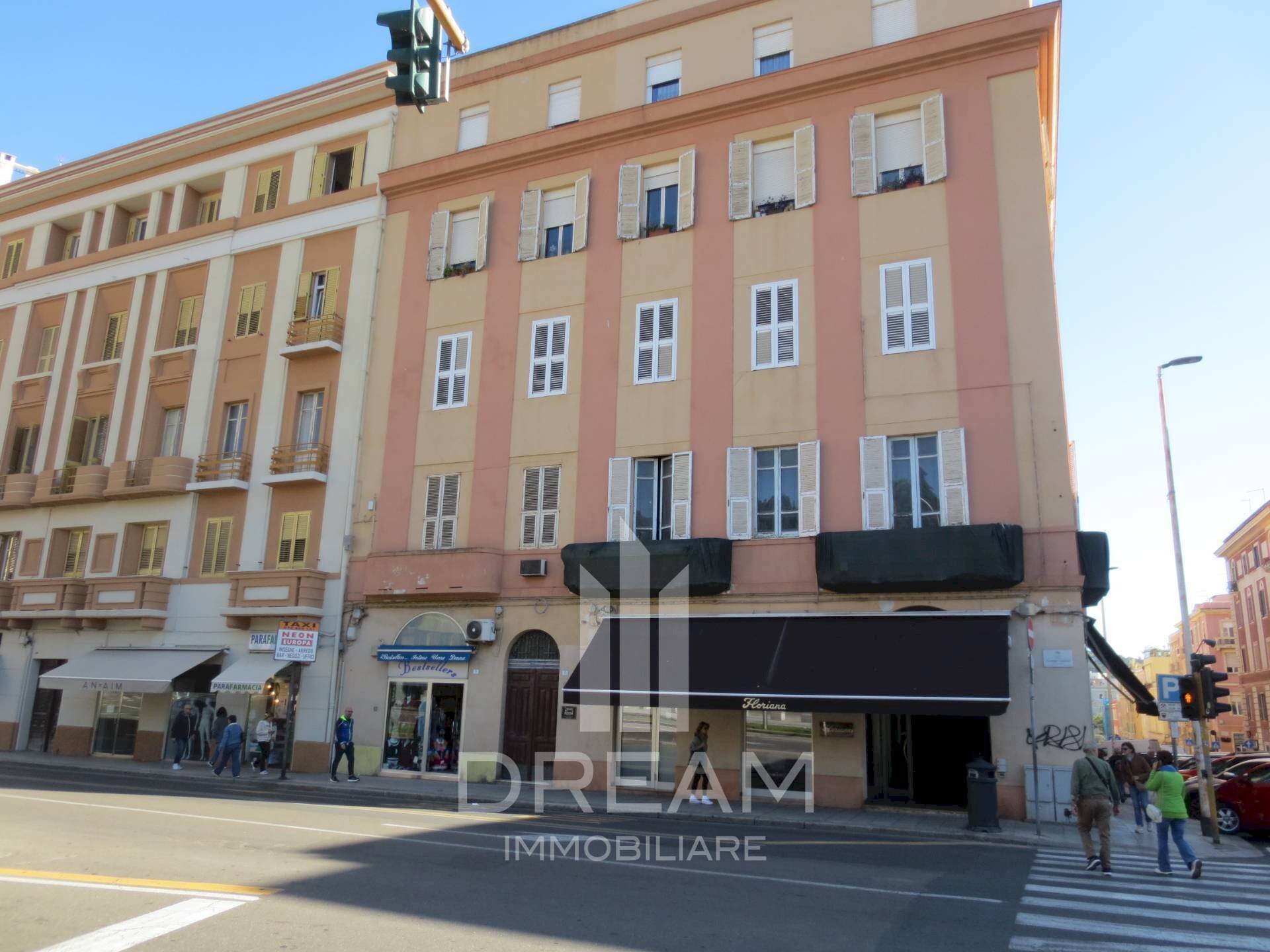 Foto 1 - Locale Commerciale piazza Garibaldi, Cagliari - foto 1