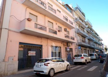 Foto 1 - Locale Commerciale via Diaz, Quartu Sant'Elena - foto 1