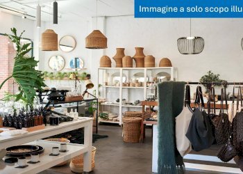 Locale Commerciale Via Luccoli, Genova (zona Centro Storico) - foto 9