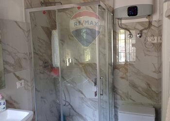 Bagno - Villa Frazione Cà de Monti
 
17, Gavirate - foto 15