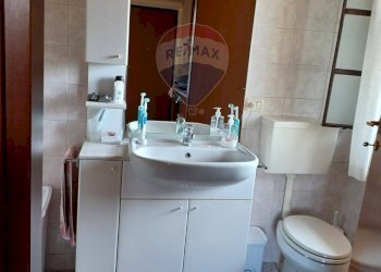 Bagno - Villa Frazione Cà de Monti
 
17, Gavirate - foto 16