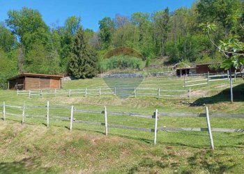 Giardino - Villa Frazione Cà de Monti
 
17, Gavirate - foto 22