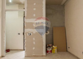 Stanza vuota - Casa semi indipendente Via Gismondo
 
58, Catania - foto 7