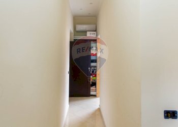 Hall / corridoio - Casa semi indipendente Via Gismondo
 
58, Catania - foto 28