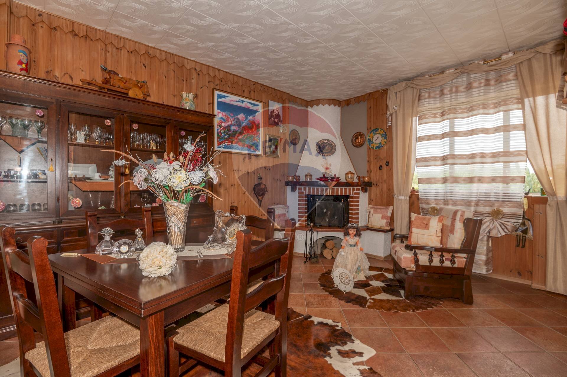 Sala da pranzo - Villa C/da Bosco di Mezzo, Caltagirone - foto 3