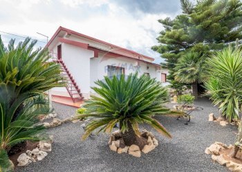 Casa all\'aperto - Villa C/da Bosco di Mezzo, Caltagirone - foto 8