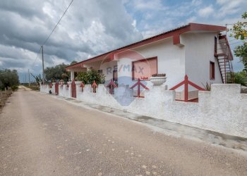 Casa all\'aperto - Villa C/da Bosco di Mezzo, Caltagirone - foto 29