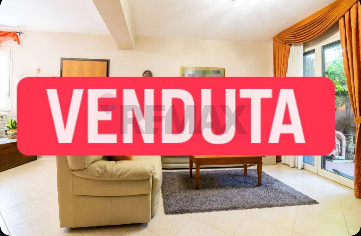 Soggiorno - Apartment Via grotta del signore
 
11, San Pietro Clarenza - photo 1