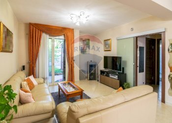 Soggiorno - Apartment Via grotta del signore
 
11, San Pietro Clarenza - photo 3