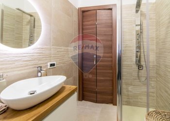 Bagno - Apartment Via grotta del signore
 
11, San Pietro Clarenza - photo 10