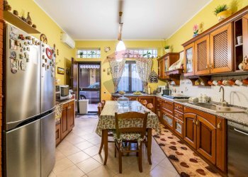 Cucina - Apartment Via grotta del signore
 
11, San Pietro Clarenza - photo 24