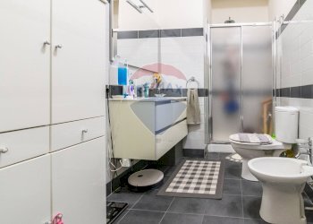 Bagno - Apartment Via grotta del signore
 
11, San Pietro Clarenza - photo 28