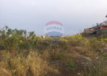 Edificio all\'aperto - Terreno edificabile Traversa Via Etna
snc, Misterbianco - foto 3