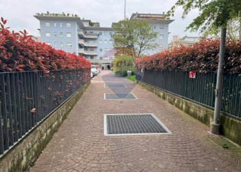 Edificio all\'aperto - Two-room apartment Via Celadina
 
1A, Gorle - photo 1