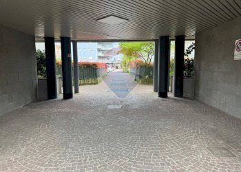 Non correlato - Two-room apartment Via Celadina
 
1A, Gorle - photo 4