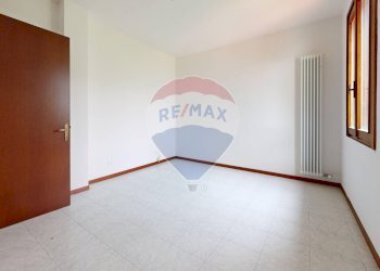 Stanza vuota - Quadrilocale Via Fecchiera
 
24, Valli del Pasubio - foto 4