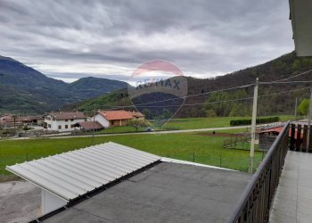 Vista delle montagne - Quadrilocale Via Fecchiera
 
24, Valli del Pasubio - foto 14