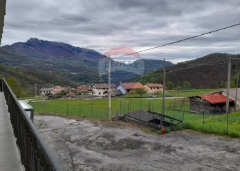 Vista delle montagne - Quadrilocale Via Fecchiera
 
24, Valli del Pasubio - foto 15