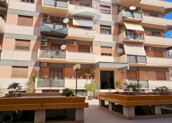 Edificio all\'aperto - Appartamento Via Cilea
 
11, Palermo - foto 2
