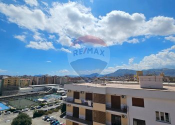 Edificio all\'aperto - Appartamento Via Cilea
 
11, Palermo - foto 14