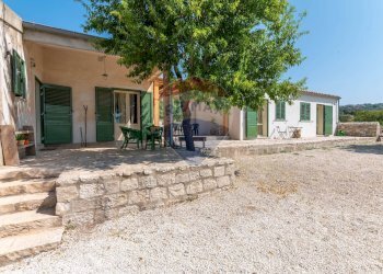 Casa all\'aperto - Villa strada provinciale 94 Cuturi, Scicli - foto 1