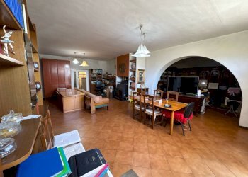 Foto 3 - Villa a Schiera Via Roma
 
76, Calci - foto 3