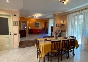 Foto 7 - Villa VIA DON MINZONI
 
39, Mezzago - foto 7