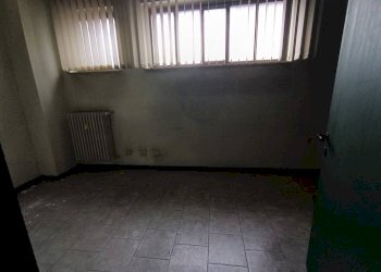 Interno non residenziale - Negozio corso Potenza, 6, Torino - foto 7