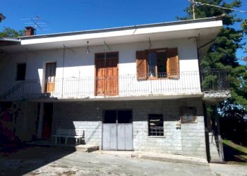 Facciata - Independent house via San Quirico, 19, Barge - photo 1