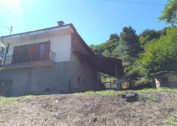 Terreno - Independent house via San Quirico, 19, Barge - photo 7