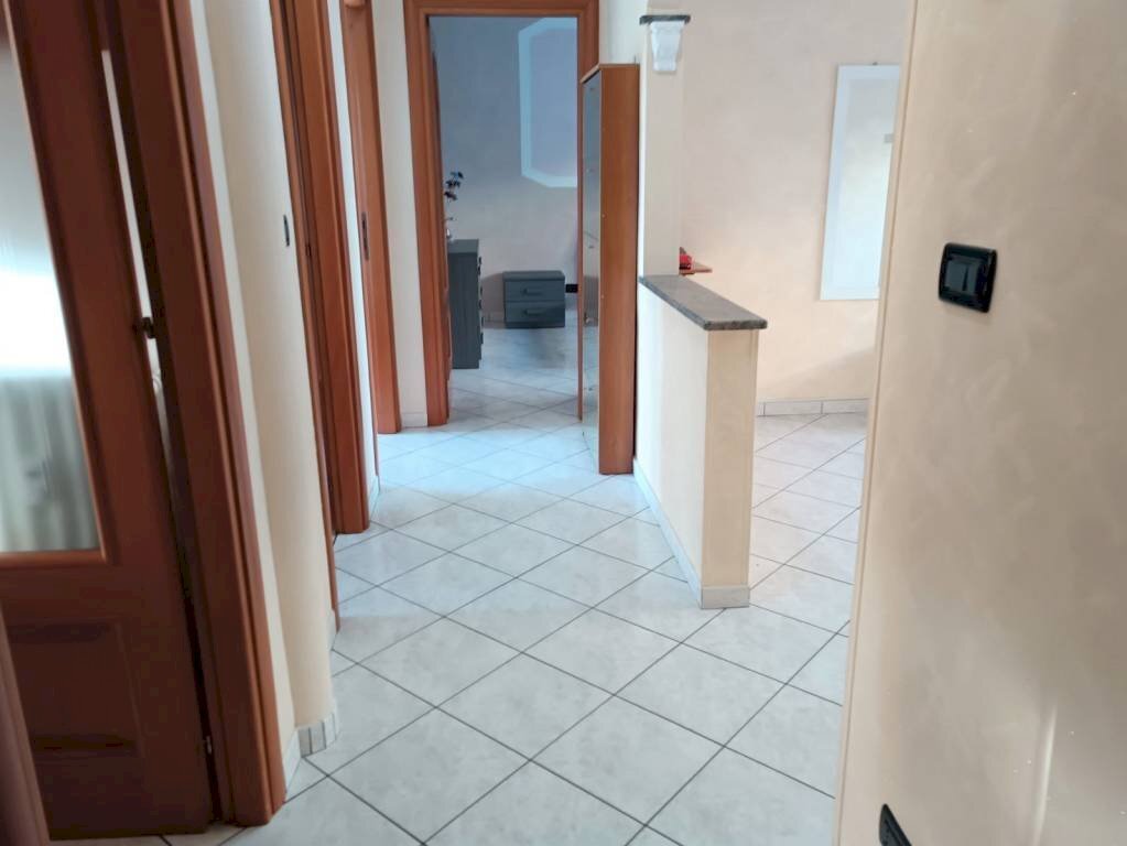 Ingresso - Quadrilocale via Castellazzo, 27, Orbassano - foto 2