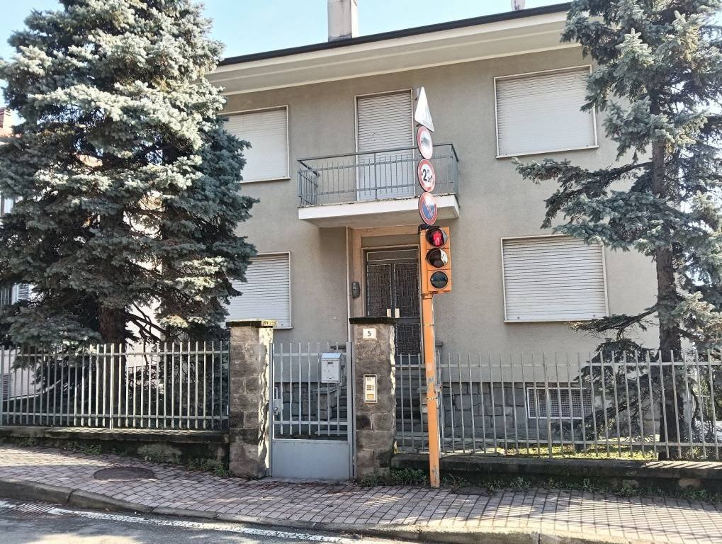 Facciata - Stable - Palace strada Provinciale di San Felice, 5, Pino Torinese - photo 3