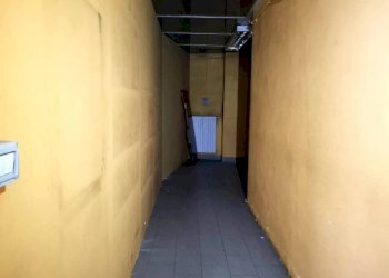 Interno non residenziale - Shop via Stradella, 236, Torino - photo 11