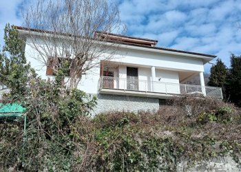 Facciata - Villa via Europa, 57, Rubiana - foto 2