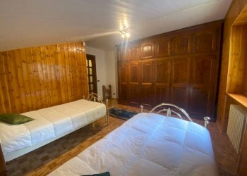 Camera da letto - Trilocale Frazione Lava, 4, Montjovet - foto 15