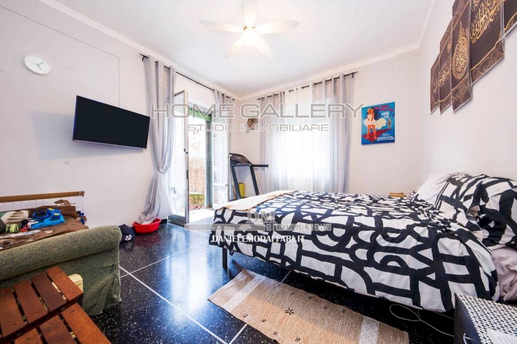 Dettagli - Two-room apartment largo Augusto Merlo, Genova (neighborhood Marassi) - photo 3