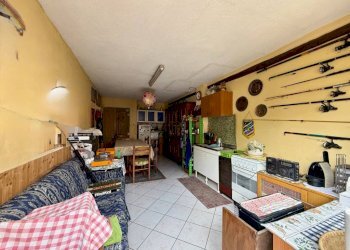 Cantina - Villa a Schiera via Pietro Sola Vescovo, 4, Carmagnola - foto 9