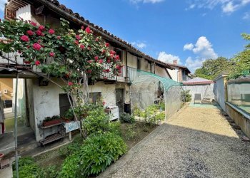 Giardino - Villa a Schiera via Pietro Sola Vescovo, 4, Carmagnola - foto 32